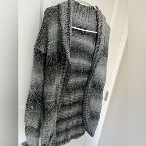 American Eagle Cardigan